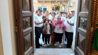 Il taglio del nastro della Mostra dell'ANMI