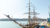 La nave "Peluso" ormeggiata nel porto di Vasto