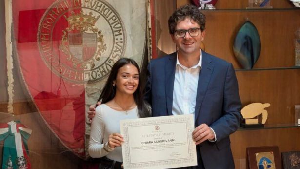 Chiara Sangiovanni con il Sindaco Menna