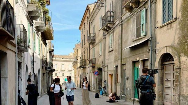 Scerni: le riprese lungo il corso del paese