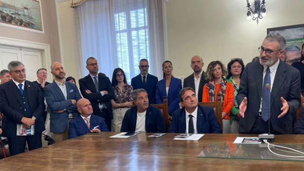 La presentazione della candidatura di Luciano D'Amico